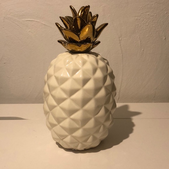 Marshalls Other Decorative Ceramic Pineapple Poshmark
